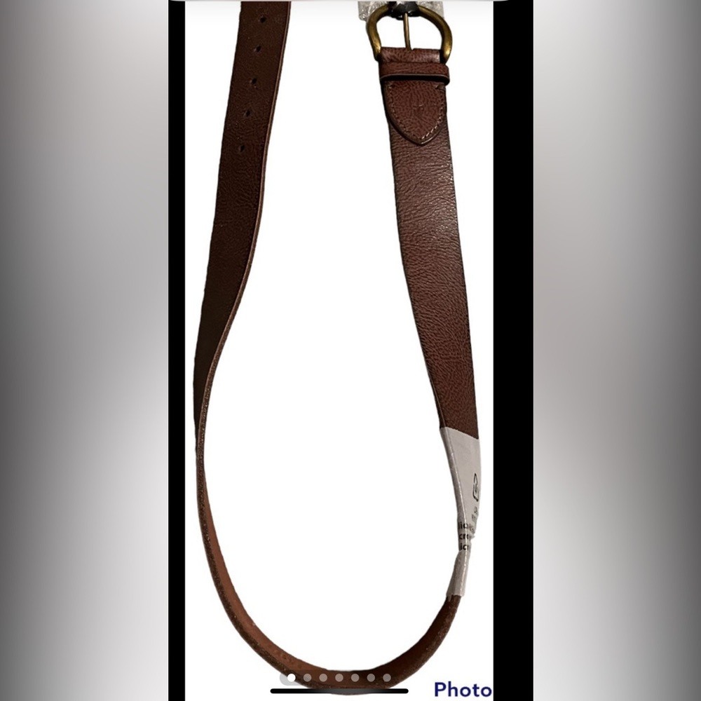 NWT - Frye leather small belt with gold copper tone buckle
